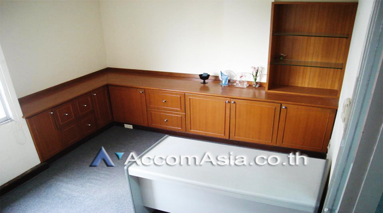 6  Office Space For Rent in Ratchadaphisek ,Bangkok MRT Ratchadaphisek AA12963
